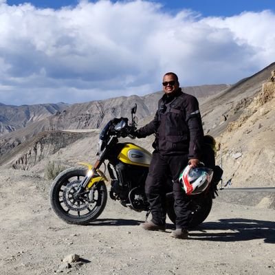 Engineer. Father to dogs. Aspiring and opinionated motorcycle traveller. Ex-GoPay|Ex-Thoughtworks.