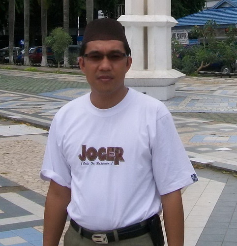 asrimonosamson's profile picture. santai :)