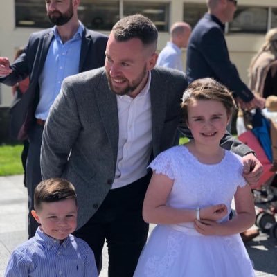 jmegan1985's profile picture. Millwall 🦁⚽️ Saracens ⚫️ 🔴 🏉