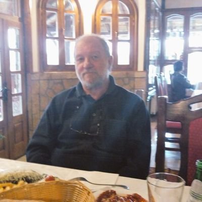 Laslo19540619's profile picture. 