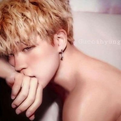 Nikolin41686497's profile picture. 