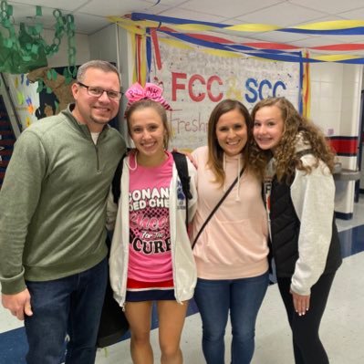 Proud dad of two amazing young ladies, dedicated husband, Veteran, and proud Assistant Principal at Cloverdale Elementary School!