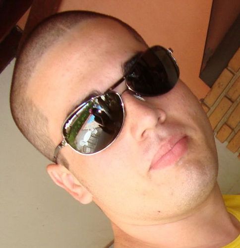 _ViHhH's profile picture. 