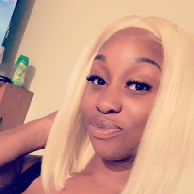 MonroeQuick's profile picture. 💕