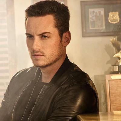 Detective Chuckles, if you don't mind. | Heart belongs to @DamagedCPDSoul | #OneChicagoRP #ChicagoPDRP | 21+ RP | #Ouch