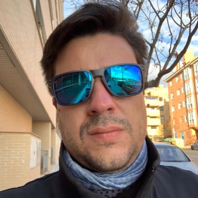 Roberto Arocha Profile