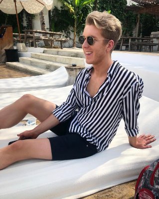 DanielPangbour1's profile picture. 