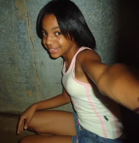 natizinha_fofux's profile picture. 