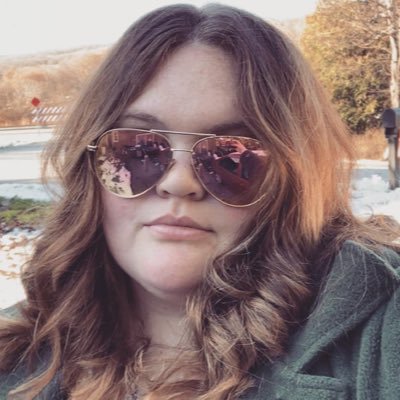 Carolynnpaigee3's profile picture. 