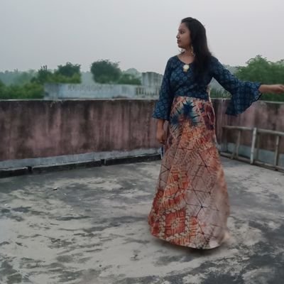 OneOverrated's profile picture. seriously am overrated!
but always a Proud Indian. 🇮🇳