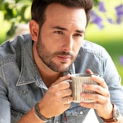 Empresario|| DM《Buscando nuevas aventuras》
Nada pasa por casualidad, ya que estas aquí háblame 😉
#Freerol