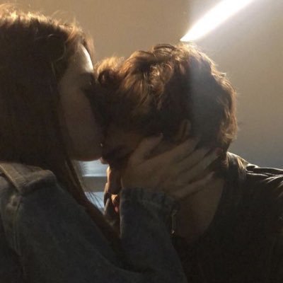 chea_tuni's profile picture. 