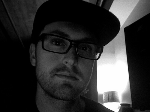 Zyl_Style's profile picture. Optician / Lab Rat / Quality Eyewear Connoisseur / Musician