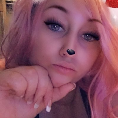 my name is Radaea roquette i m 25 I graduated from Jefferson high school and I’m on for having a great time with family and friends