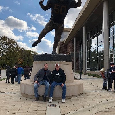 Father|Husband|Insurance Underwriter|University of Illinois Fan|