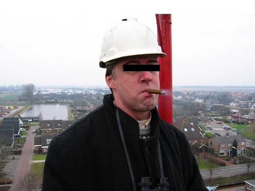 Beroep:IT-security, internet, hacking
Hobby: http://t.co/gFo2WF47Pw 
Muziek, geluidstechniek, muziekstudio