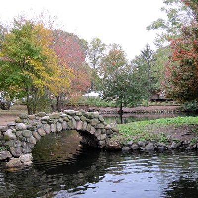 Founded in 1653, Huntington is one of America’s great cities with an excellent blend of arts, entertainment, residential, shopping and commercial sectors.