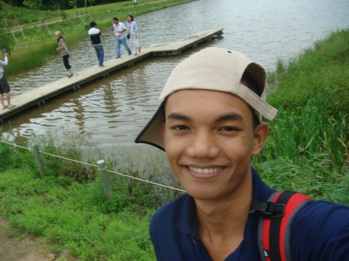 pisey's profile picture. 