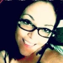 Aurea2403's profile picture. 