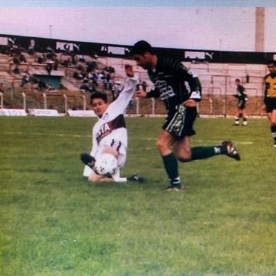 Relator de fútbol. Entrenador. Ex Futbolista. Padre de dos niñas hermosas. Canal de Youtube: https://t.co/UZNq0eZf8W