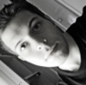 Digital Product Designer & Developer. Co-founder @neyboxhq