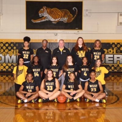 Official Twitter for the Joliet West Girls’ Basketball Program #TigerPride