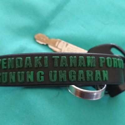 MFHuda7's profile picture. get up