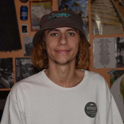 Twisty_bal's profile picture. Shits crazy bro