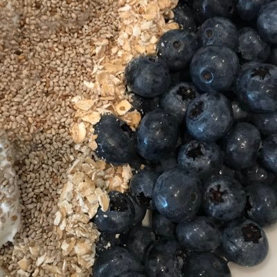 aarondey's profile picture. 