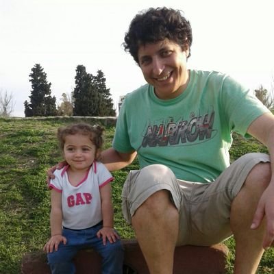 guidosaracchi's profile picture. No tengo titulo, no tengo auto y no tengo casa. Me divierto, aburro, escucho, aprendo y rio en una consola de radio.📻 Hincha de Ingeniero y Gallina🐓