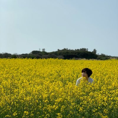 홍대앞동네잡지 스트리트H 편집장 and 소소북스 대표. 공동체와 로컬을 위한 콘텐츠를 기획하고 책을 만듭니다. 그러나 정작 로컬을 팔고 사고 장사하는 사람이 된 건 아닐까 자주 우울하고 소심해지는 AAA 배터리 체력과 개복치 멘탈의 소유자.