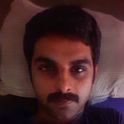 FaseehAhmadKha1's profile picture. Simple