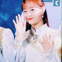 ChuuThinksYou'rePretty (@chusaysurpretty) 's Twitter Profile