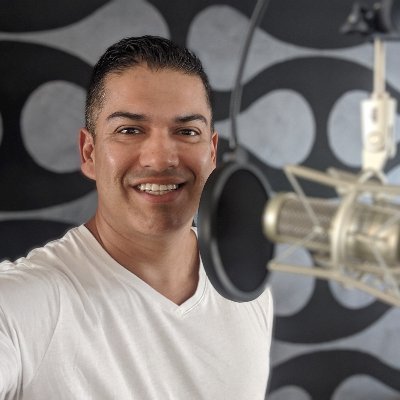 Mike Olivas brings a tenure of experience and knowledge to the forefront with his poignant topics that will surely bring audience to their feet.