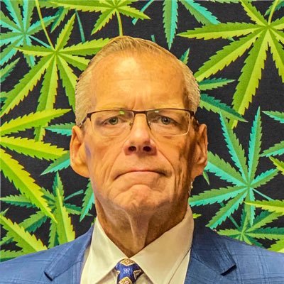 Defense Attorney & former Prosecutor focusing on Cannabis & Controlled Substance charges with 35 Years experience on your side https://t.co/W8QxTRlVlg