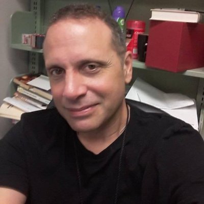 Library Associate at Columbia Pike Branch Library. 70's Brit punk/roots reggae fan. Seeker of freedom. Non-hierarchical dreamer. NYC native @ArlingtonVALib