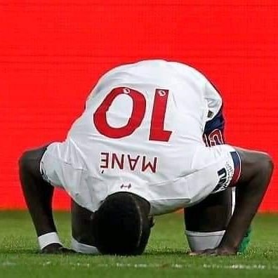 Sultan94760927's profile picture. u ll.never walke alone