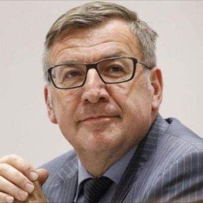 Laurent32846432's profile picture. secrétaire de la poste banque