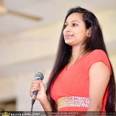 MadhaveeW's profile picture. 