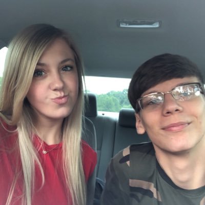 Rip pops 7-11-10 😇 Rip big bro 11-30-17 😇 @Alexa__Hale ❤️