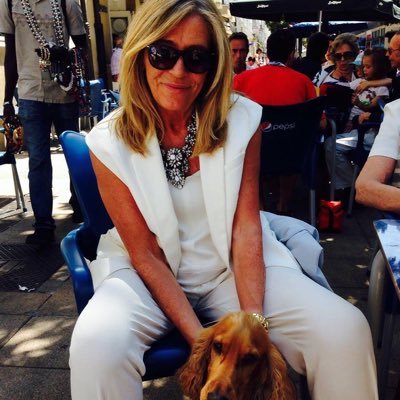 nievesazpitarte's profile picture. Be yourself, everyone else is taken