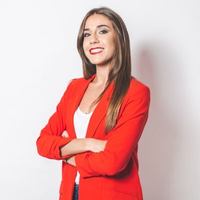 Joven periodista 🎙📻
Máster en Comunicación y Educación en la Red. 🎓