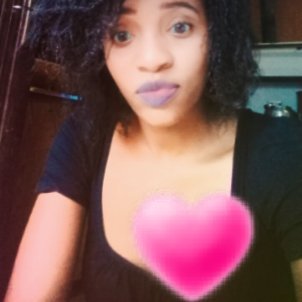 renote_slindile's profile picture. My daughter come first😍😍😍😍