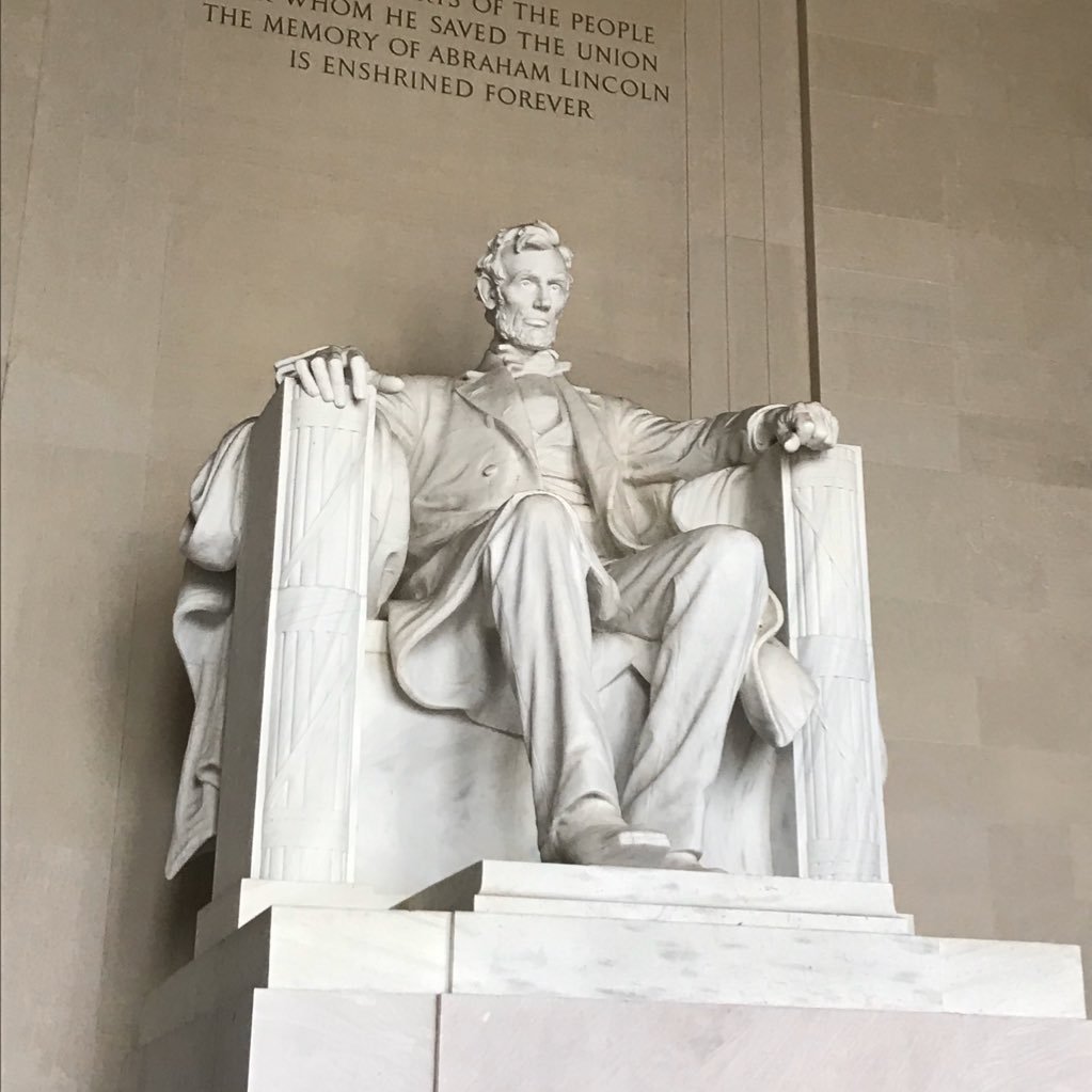 lawstudentblawg's profile picture. law student. likes puns.