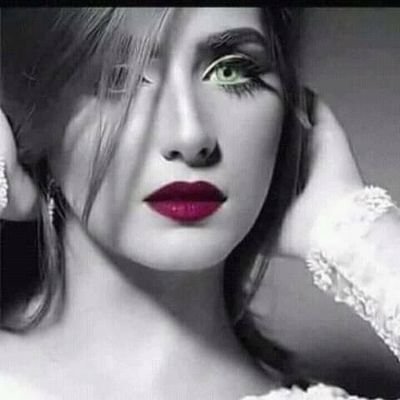 Its___Mahira's profile picture. ((I 💖 Allah 💖 proud  to be Muslim.sindhii..)) moody.😜 Idiot.I 💖Fashion 💄👜 I 💖 poetry. 💖 ice  cream🍧..prhlya .....chalo ab follow kro...😉