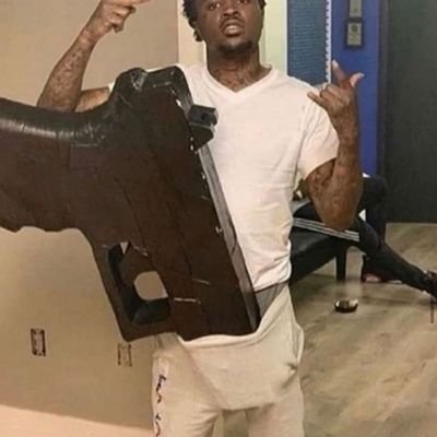 Jay39166891's profile picture. 20 🔞mdni disc: moneymovves #buyingcontent