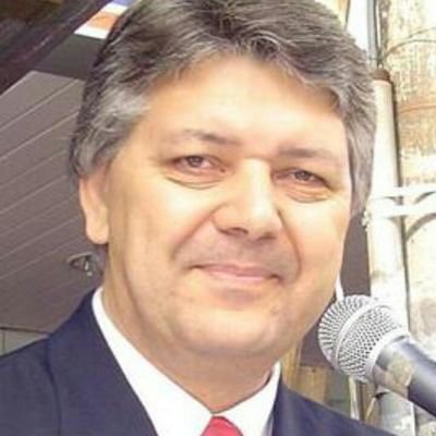 CarlosA77102406's profile picture. Sou jornalista profissional, de direita e patrióta. Abomino o famigerado politicamente correto. Não participo e rechaço quaisquer tipos de falcatruas.