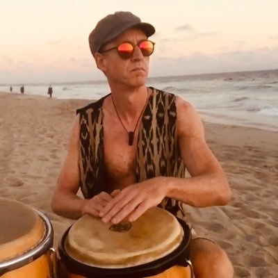 LA-based musician 🎶 TikTok @mandalan🏅Ironman 70.3 athlete 🏊🏼♂️🚴🏽♂️🏃🏽♂️