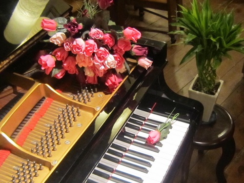 アサクラ電子㈱代表取締役　Cafe画廊『音彩』代表　尾張音楽協議会代表　江南ＮＰＯ ＰＣ Study代表　卓袱台塾塾長 ごとう正五郎