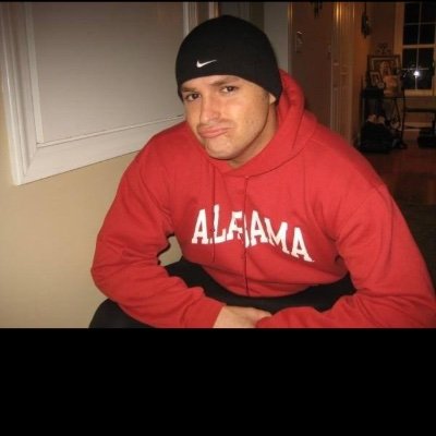 luttnell's profile picture. 